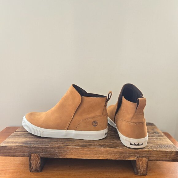 Timberland Boot - Picture 2 of 3